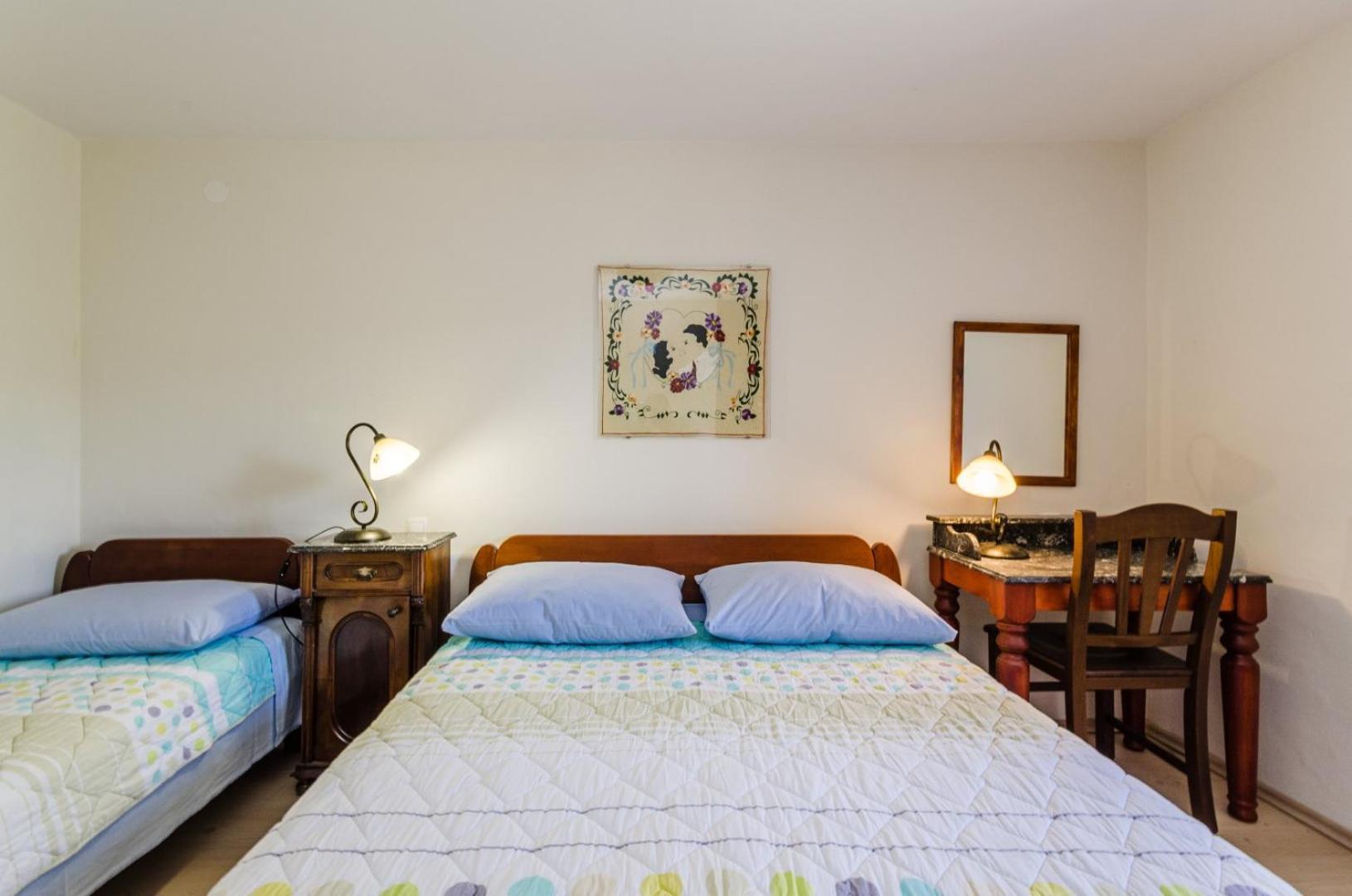 Holiday Residence Sarar Kotor Цриквеница Номер фото