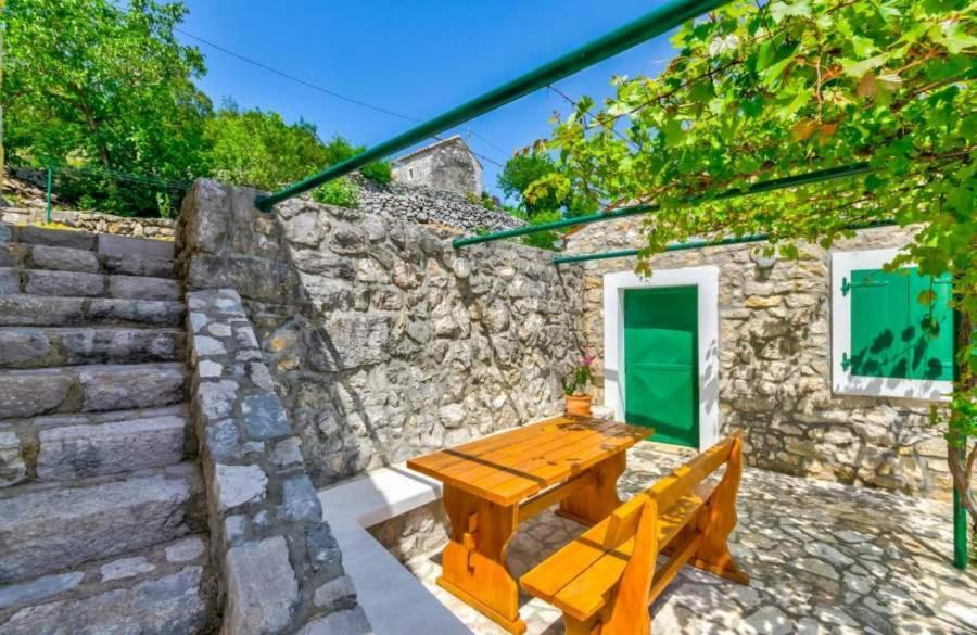 Holiday Residence Sarar Kotor Цриквеница Номер фото